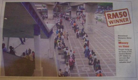Queue at KL-Seremban bus stand TRANSIT notes the orderly queueing of the waiting passengers at the KL-Seremban bus stand. No Q-System here!