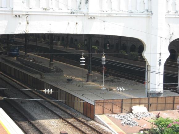 Construction at KTM Kuala Lumpur station to raise the station platform Construction at KTM Kuala Lumpur station to raise the station platform